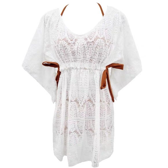 Three-piece swimsuit, cover-up - Picture 2 of 5